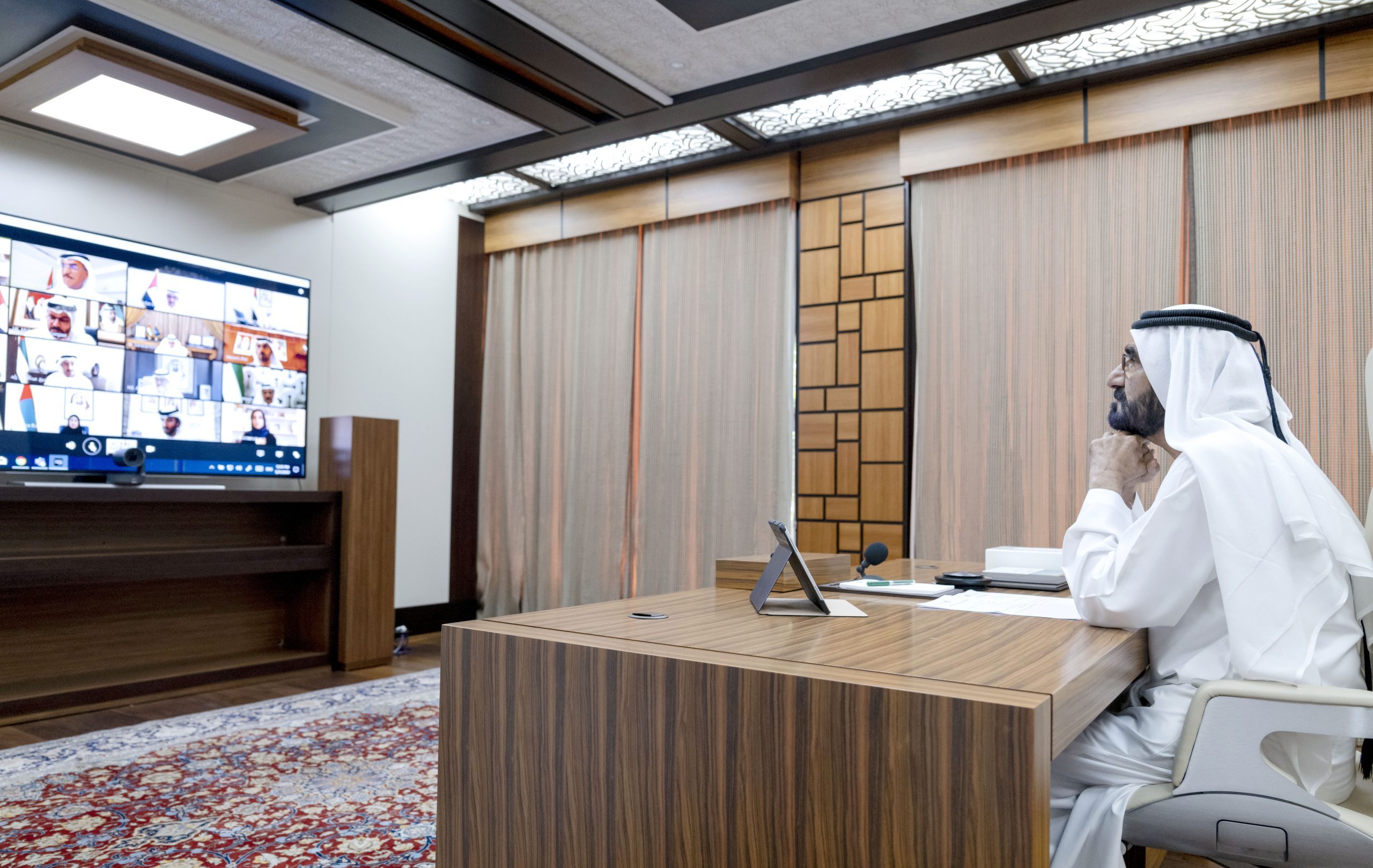 عملت‭ ‬الحكومة‭ ‬بكفاءة‭ ‬عالية‭ ‬خلال‭ ‬الأشهر‭ ‬الماضية‭ ‬عن‭ ‬بعد‭ ‬ولم‭ ‬تتوقف‭