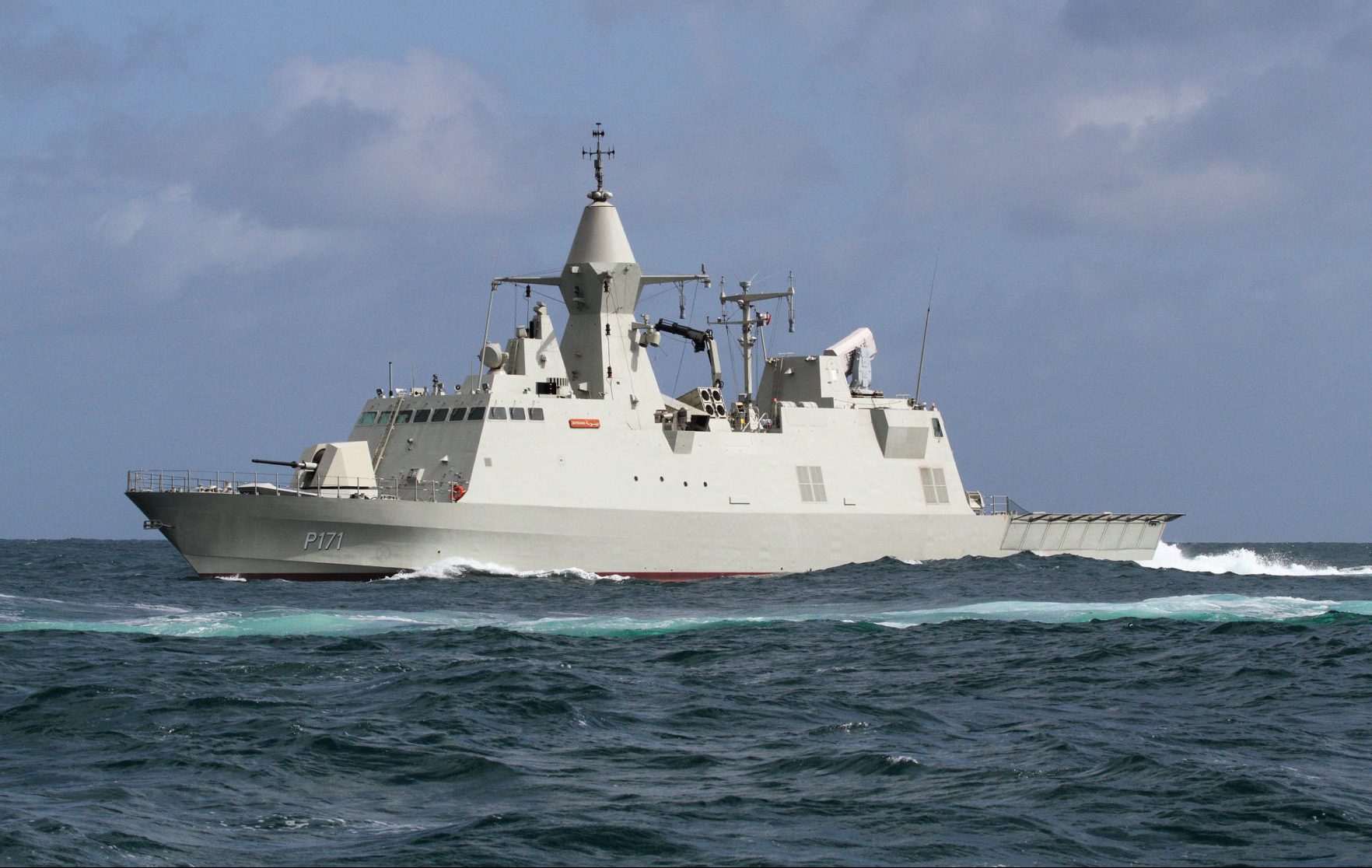 BAY-06-2011-014-1800x1115