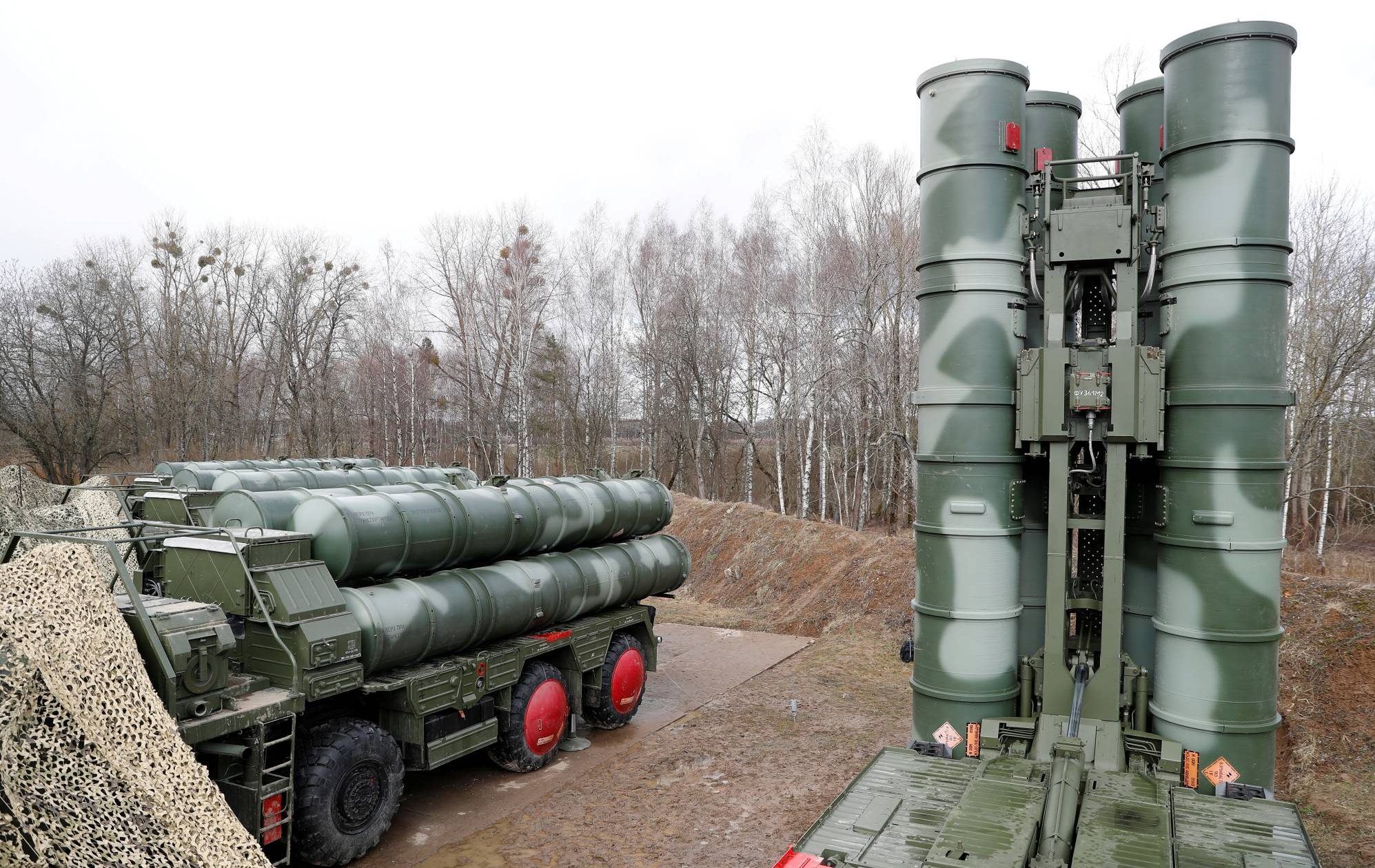 FILE PHOTO: A view shows a new S-400 "Triumph" surface-to-air missile system after its deployment at a military base outside the town of Gvardeysk near Kaliningrad, Russia March 11, 2019. REUTERS/Vitaly Nevar/File Photo