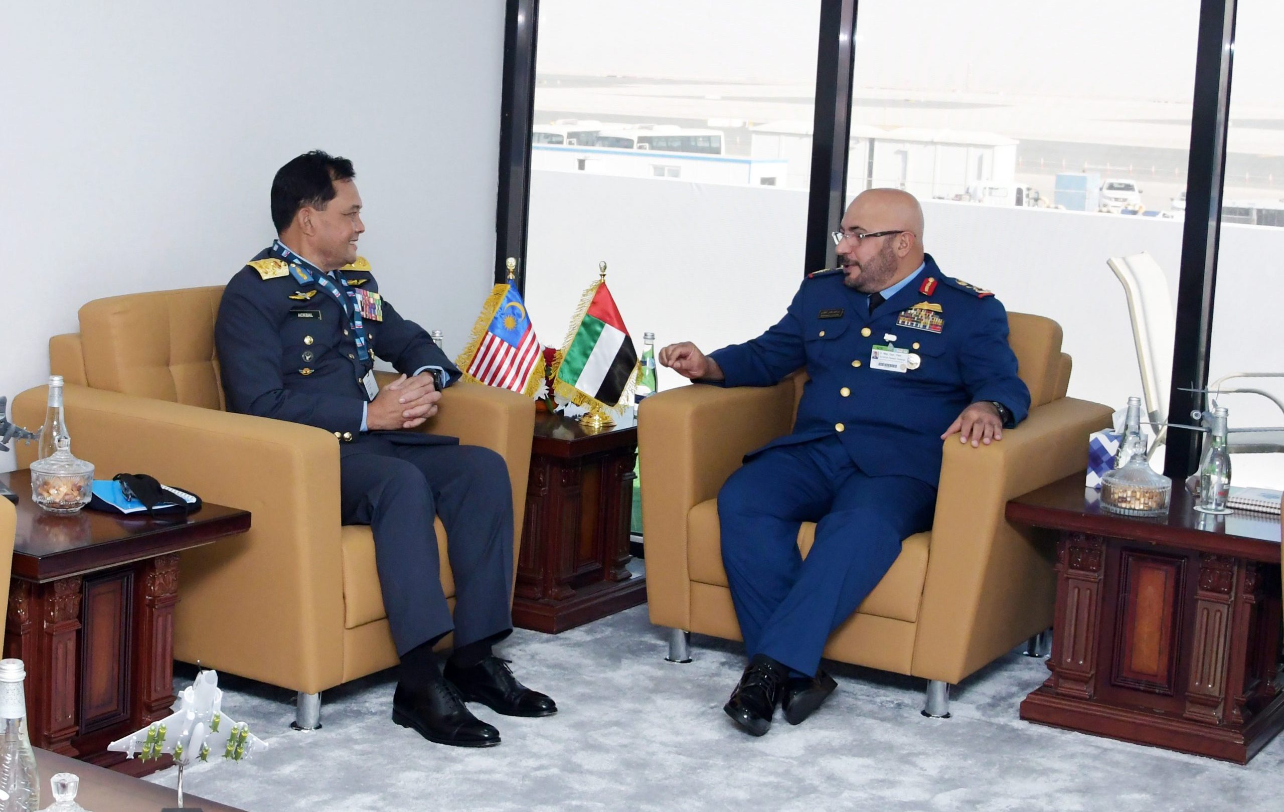 095b68ef-8907-45fa-b8cb-a2453359aeb5