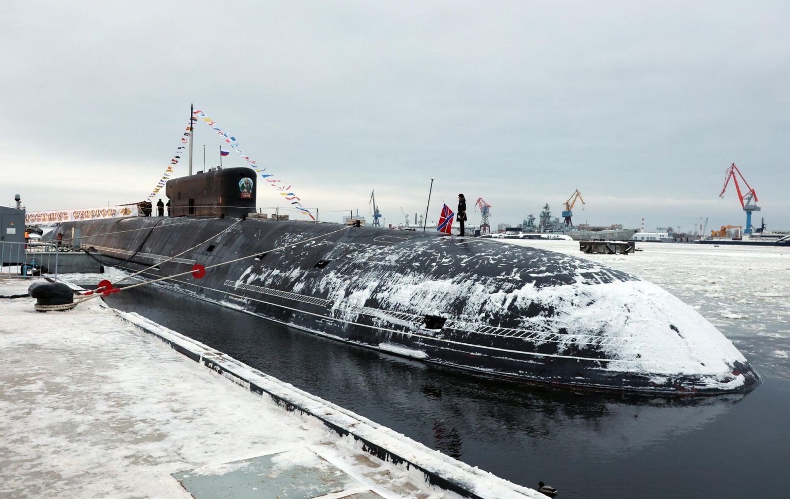 New Nuclear Submarine on its way to the Russian Northern Fleet ...