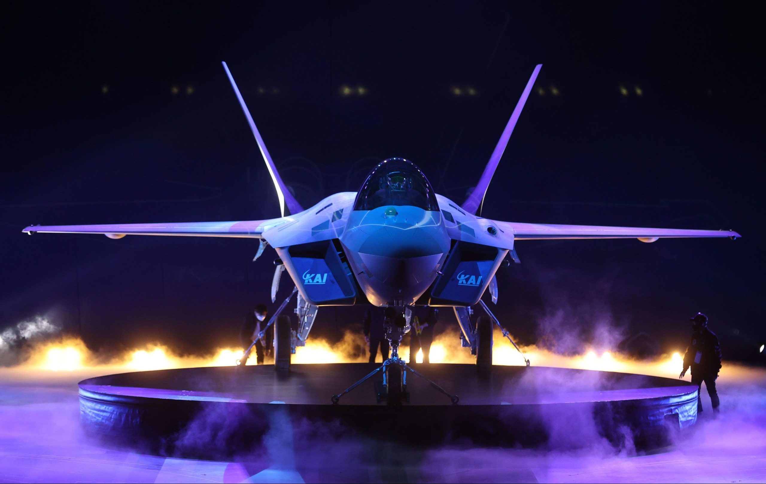 210409025423-01-south-korea-kf-x-prototype-reveal-0409-restricted