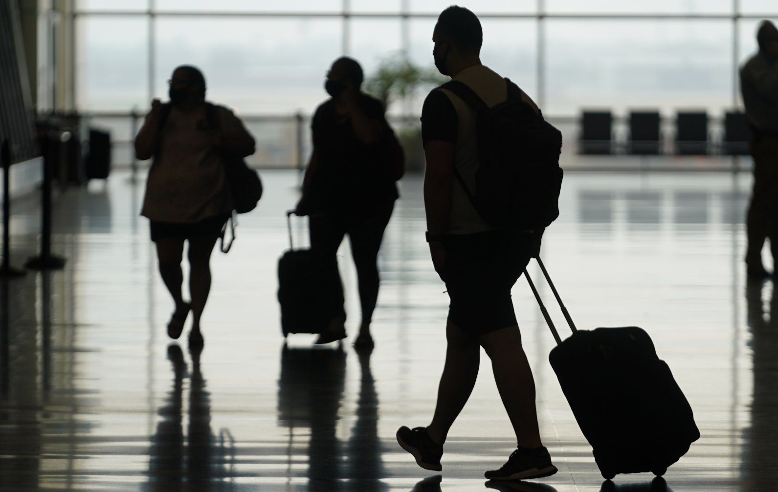 Ways to Avoid Leg Clots During Long Trips